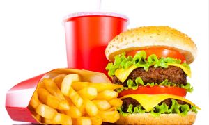 Fast-food: estudo americano afirma que embalagens desses alimentos são prejudiciais a saúde